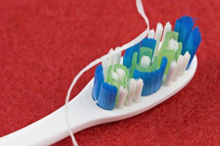 Do You Floss Before or After Brushing?