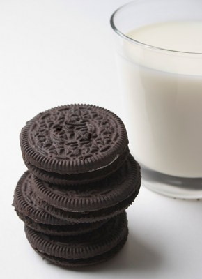 Fermentable Carbohydrates Cookies and Milk