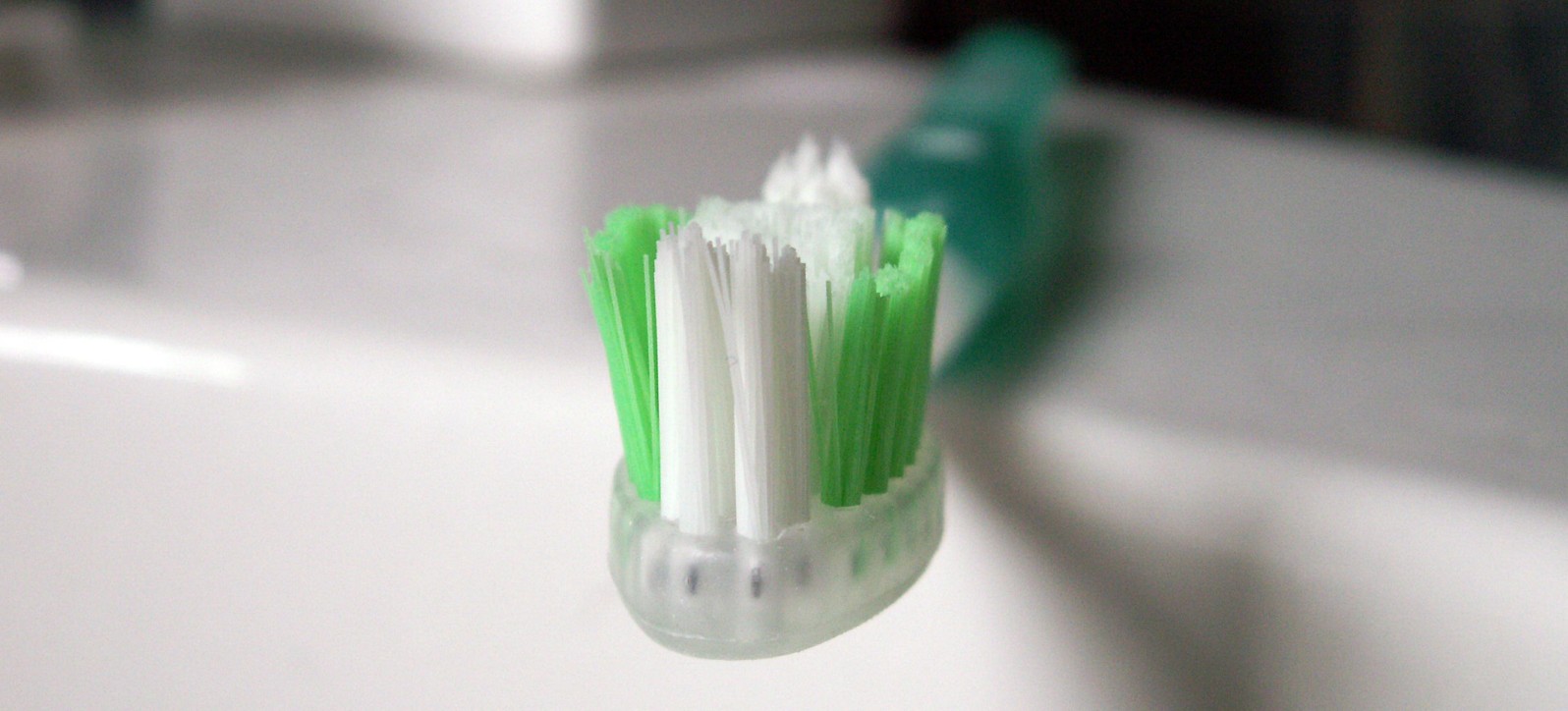Should You Replace Your Toothbrush After You’ve Been Sick Oral Answers