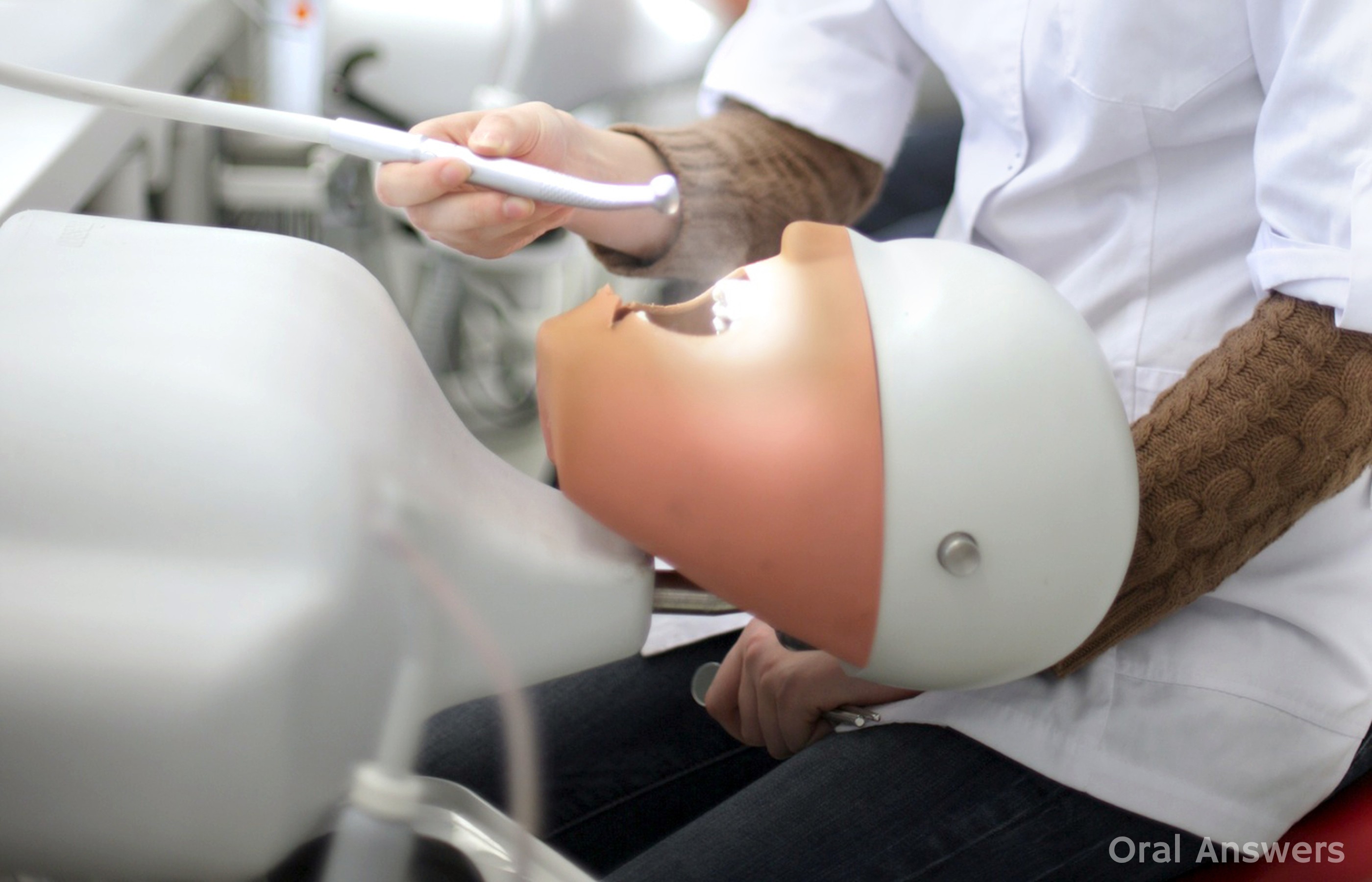 The Experience Dental Students Get Before They See Real Patients | Oral  Answers